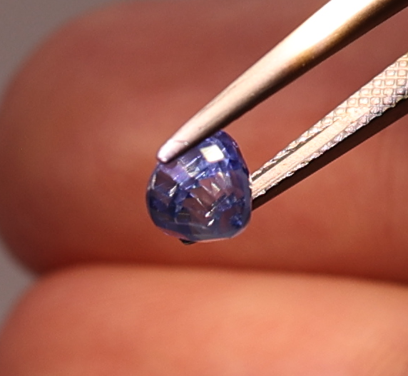 Natural Sapphire, 1.39 carat