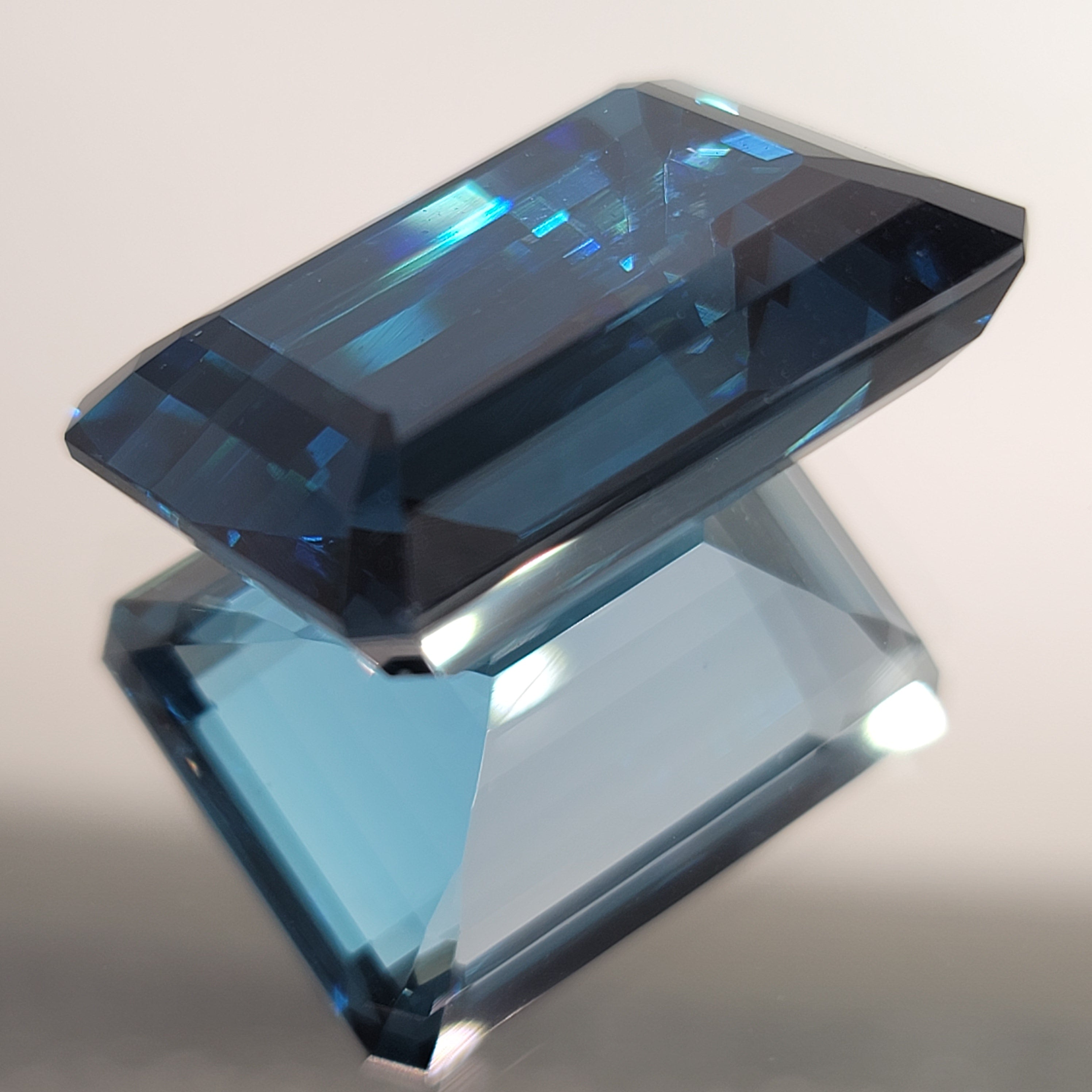Natural Topaz, 45.02 carat