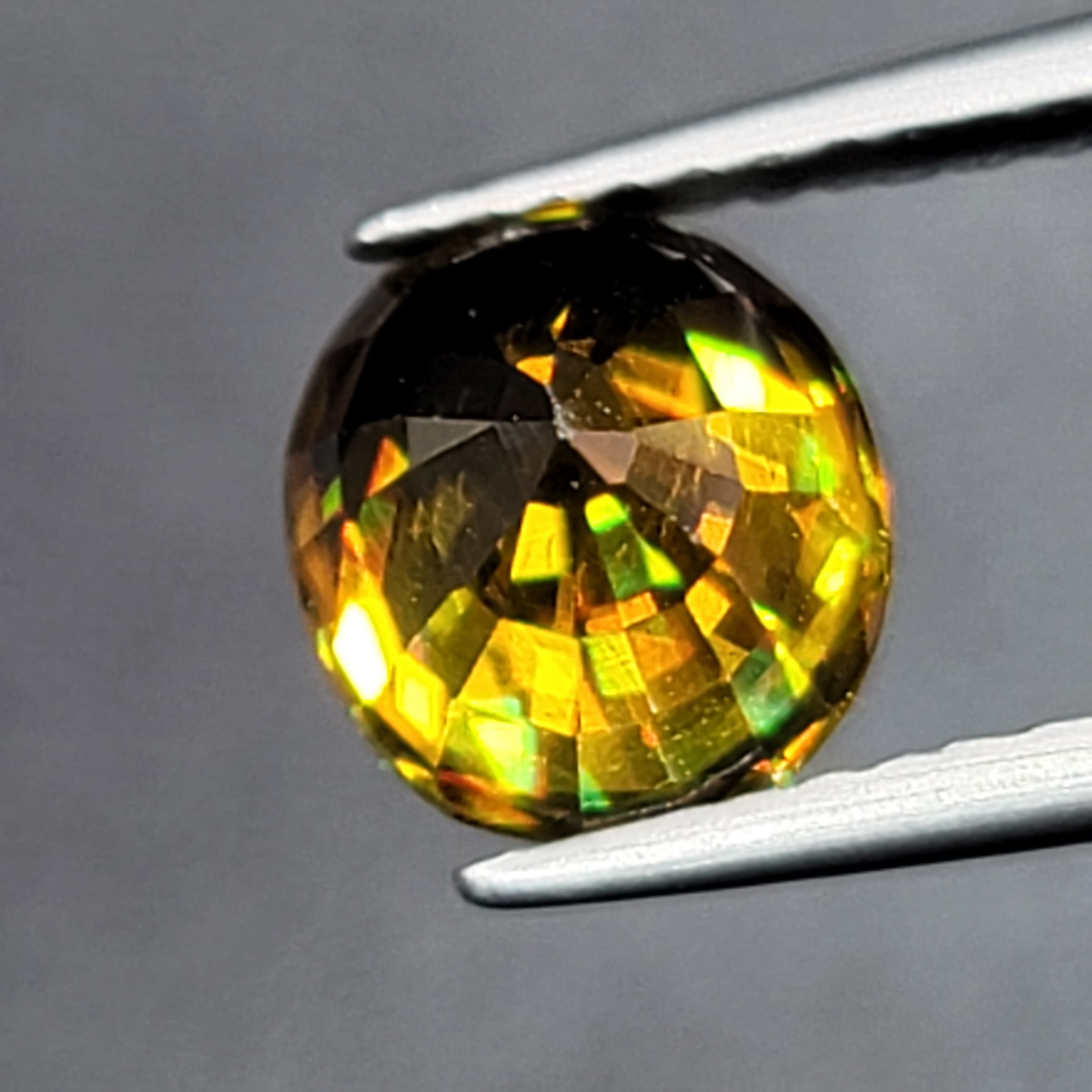 Natural Sphene, 1.94 carat