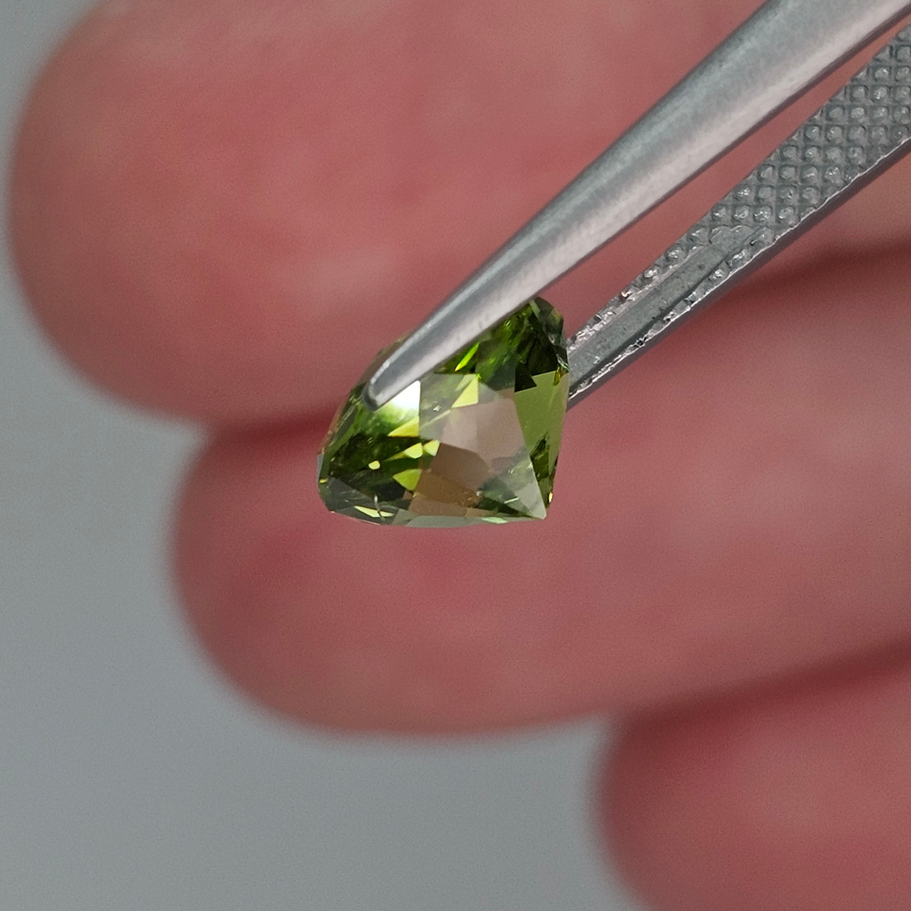 Natural Peridot, 2.41 carat
