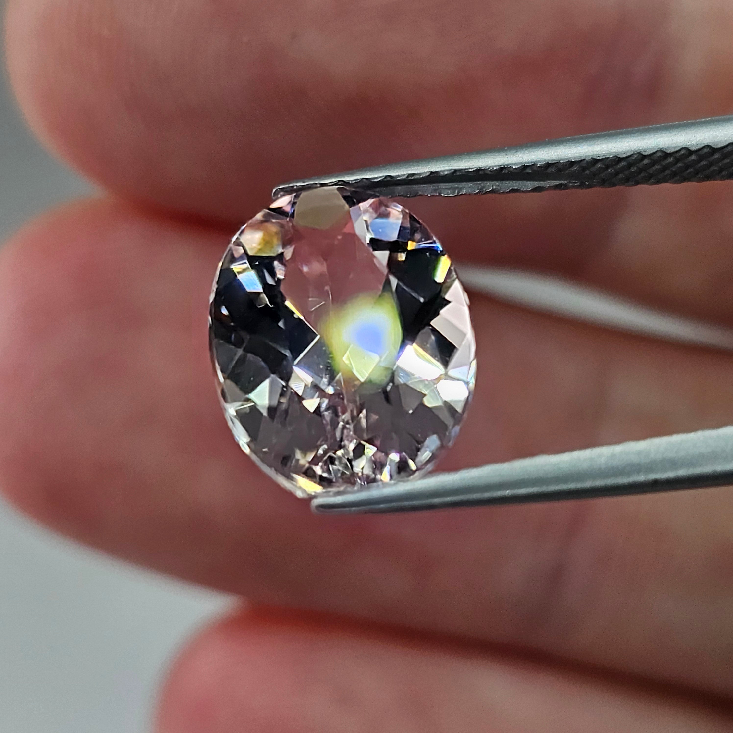 Natural Morganite, 3.69 carat