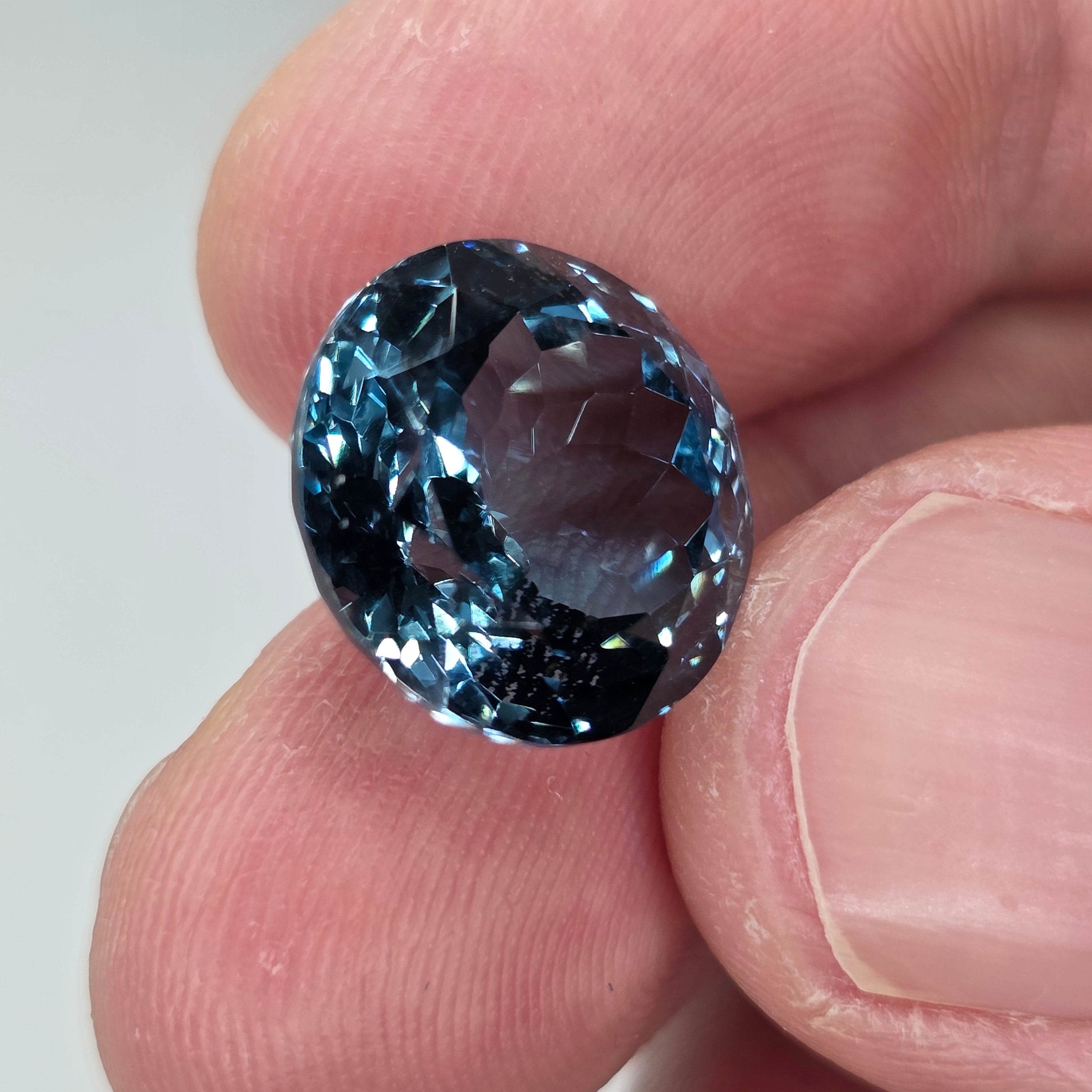 Natural London Blue Topaz, 13.89 carat