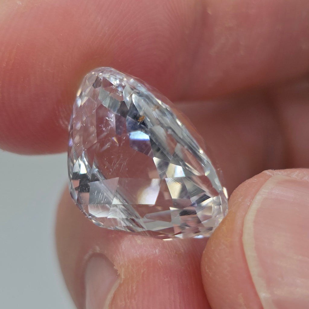 Natural Topaz, 25.98 carat