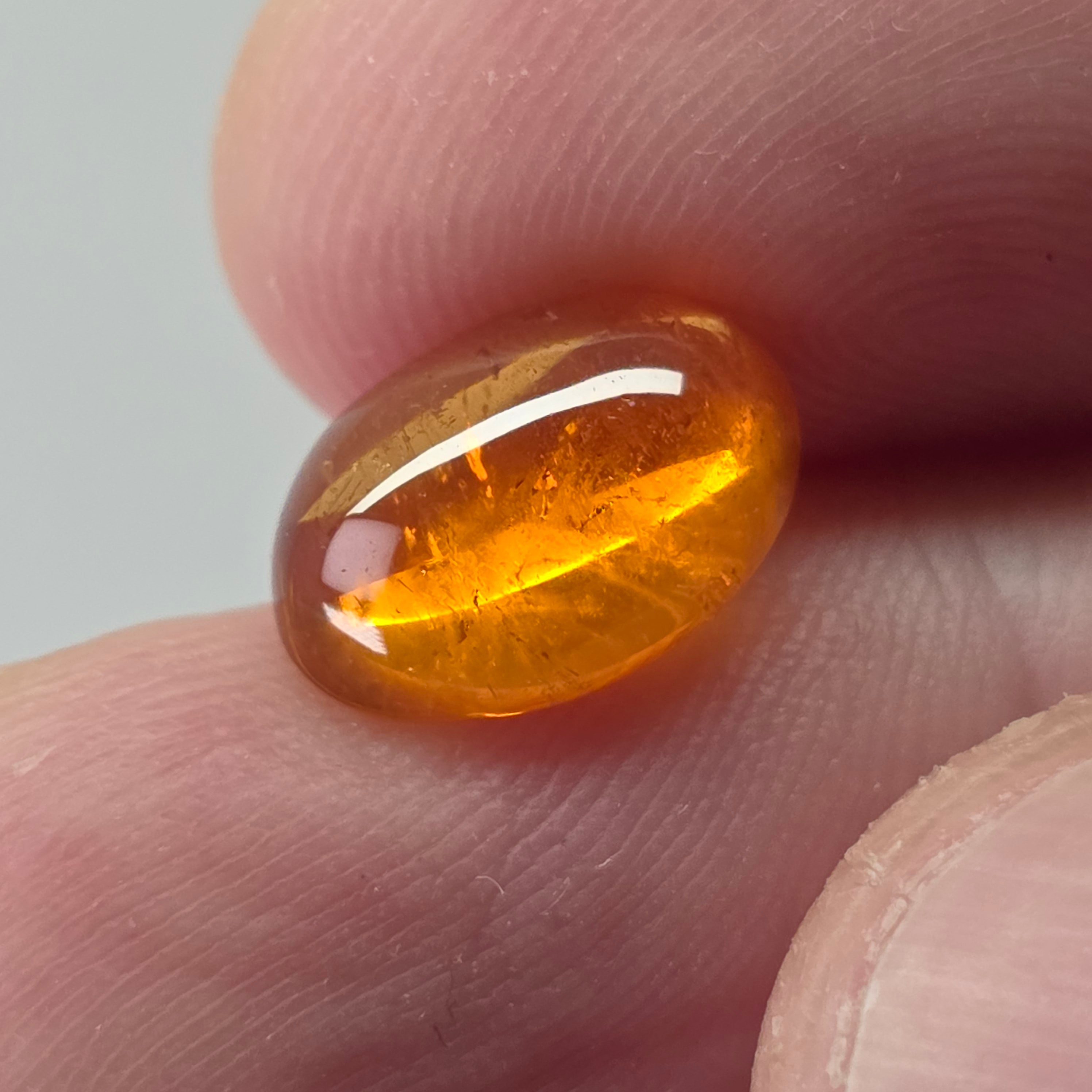 Natural Garnet, 5.98 carat