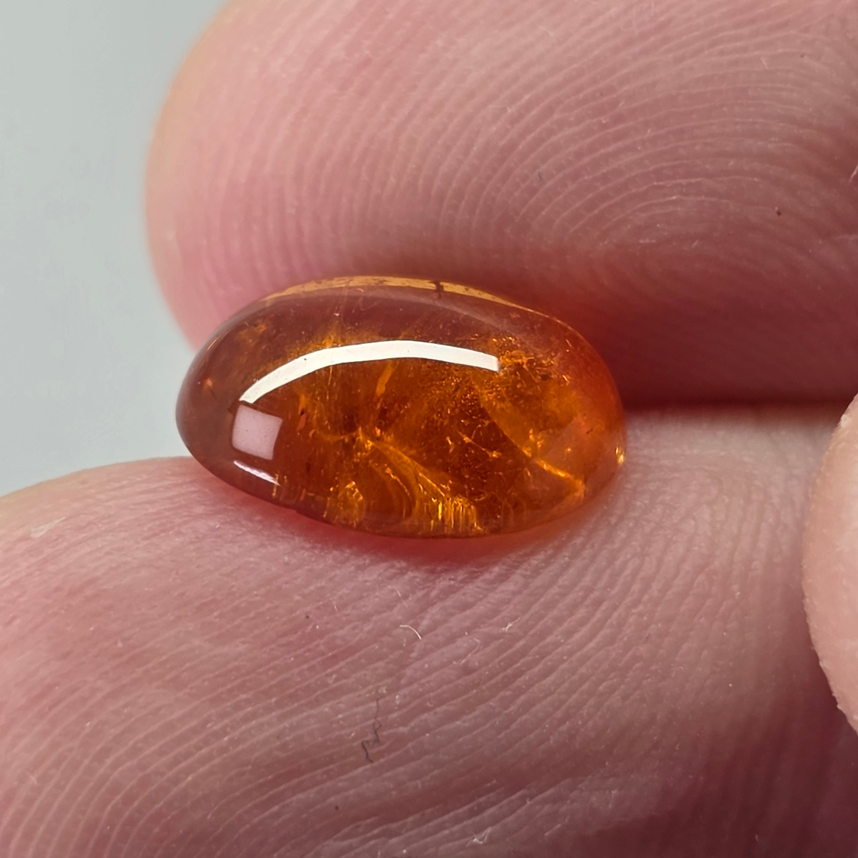 Natural Garnet, 5.98 carat