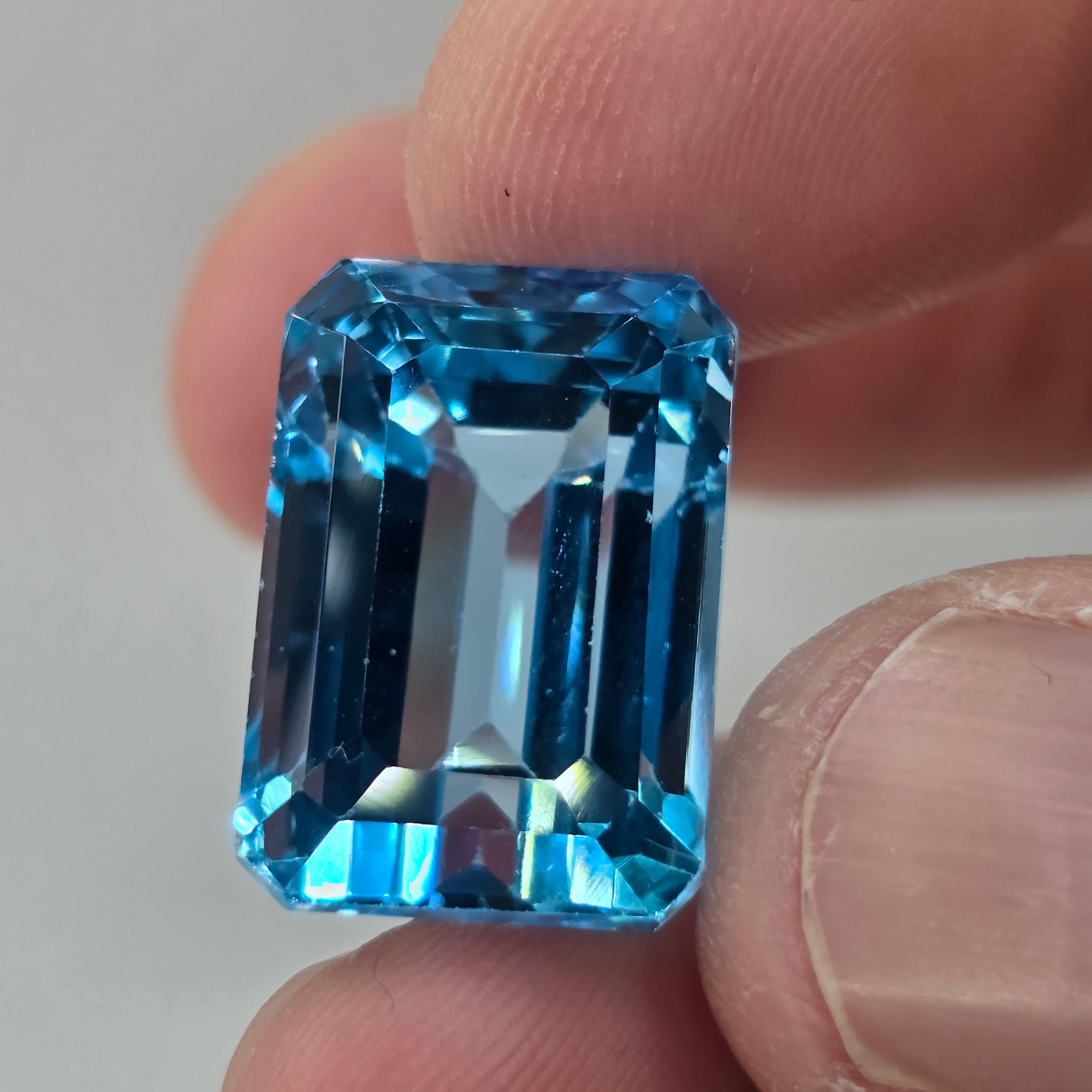 Natural Topaz, 41.95 carat