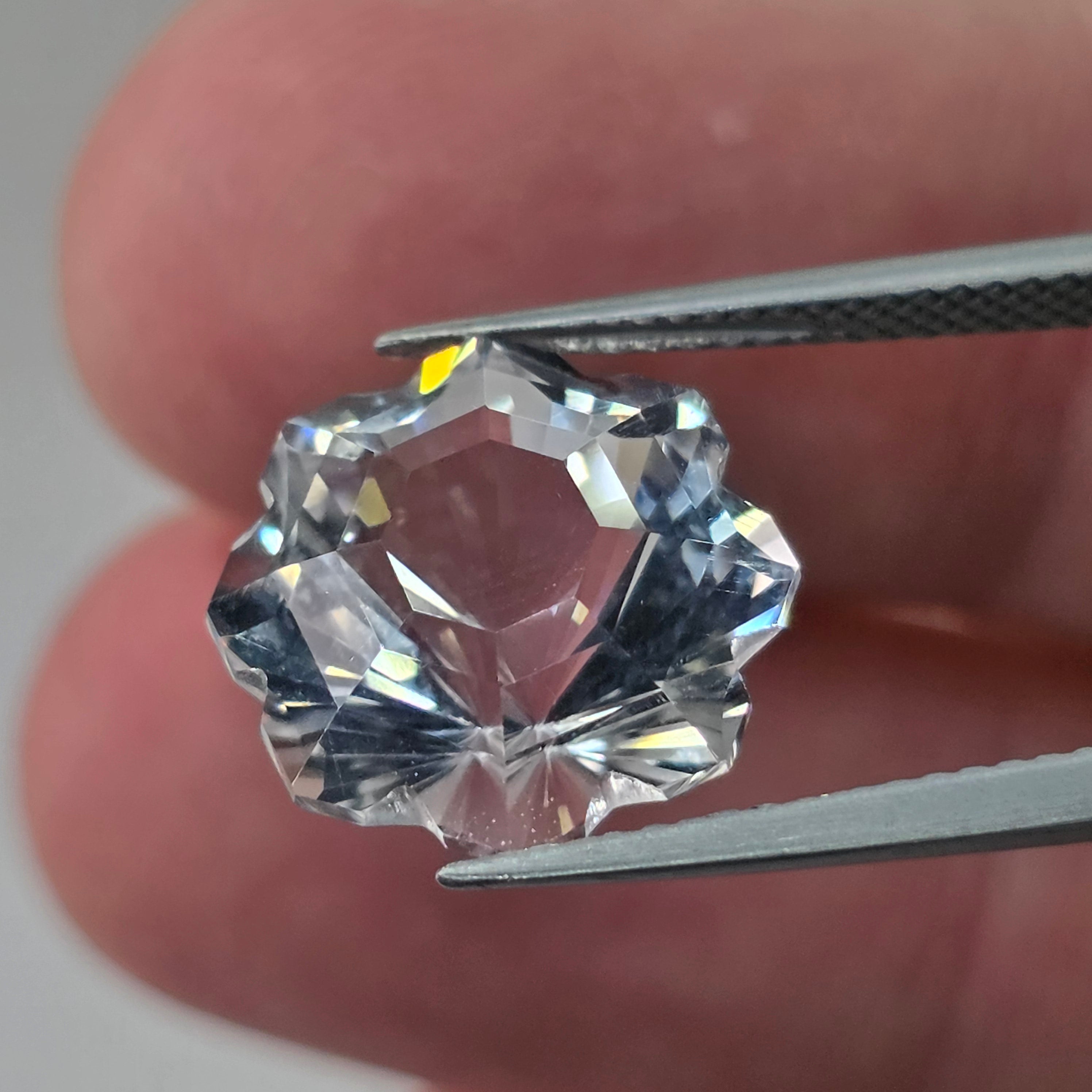 Natural Quartz, 7.74 carat