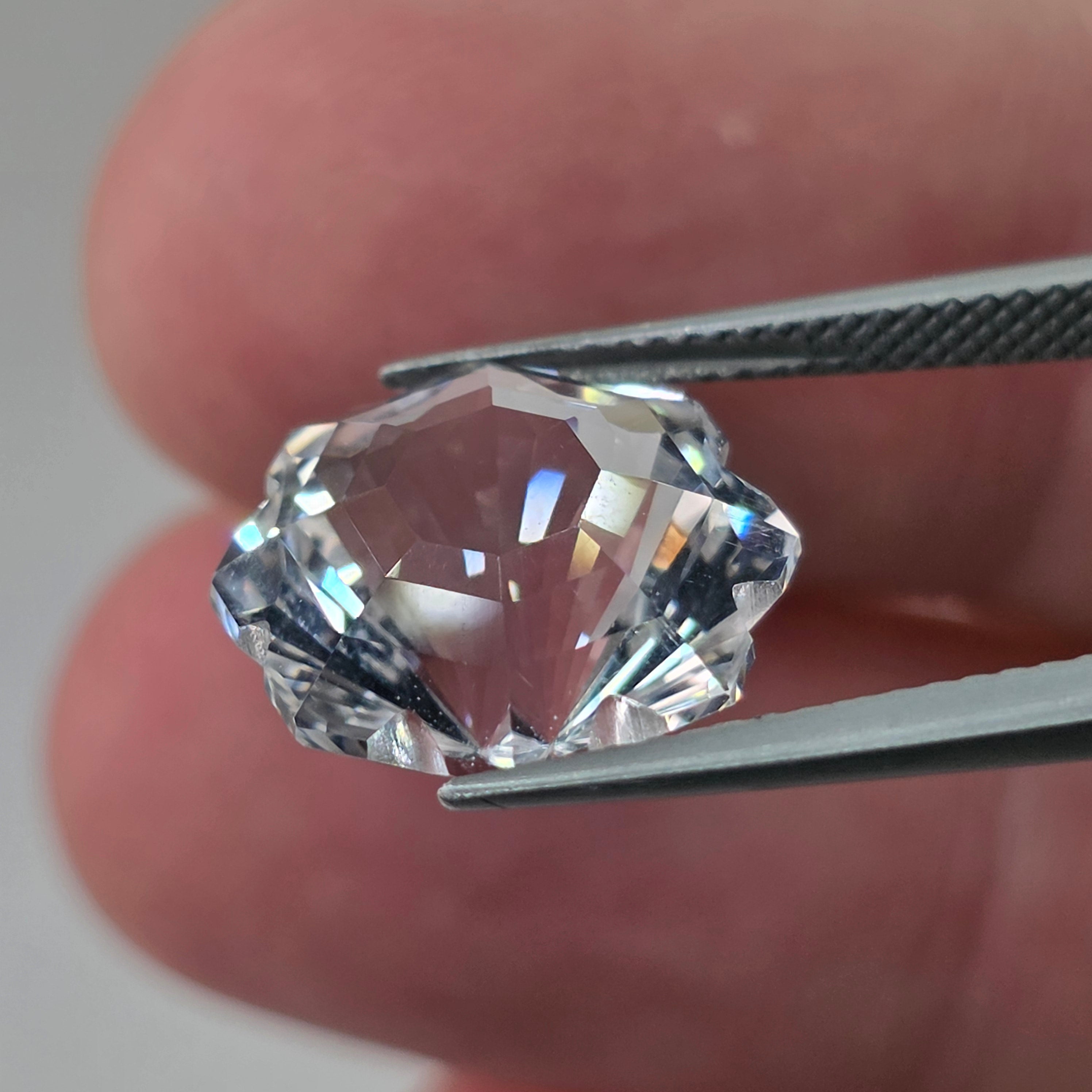 Natural Quartz, 7.74 carat