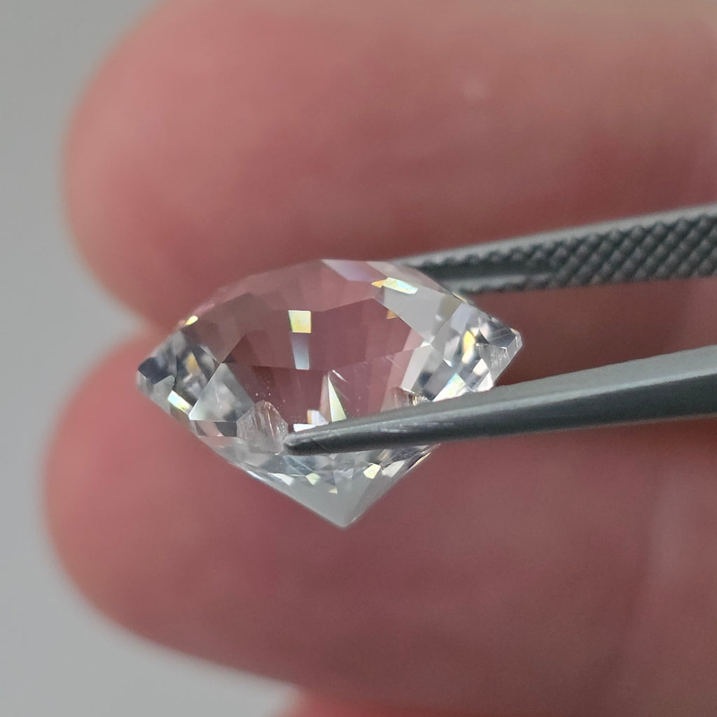 Natural Quartz, 7.74 carat