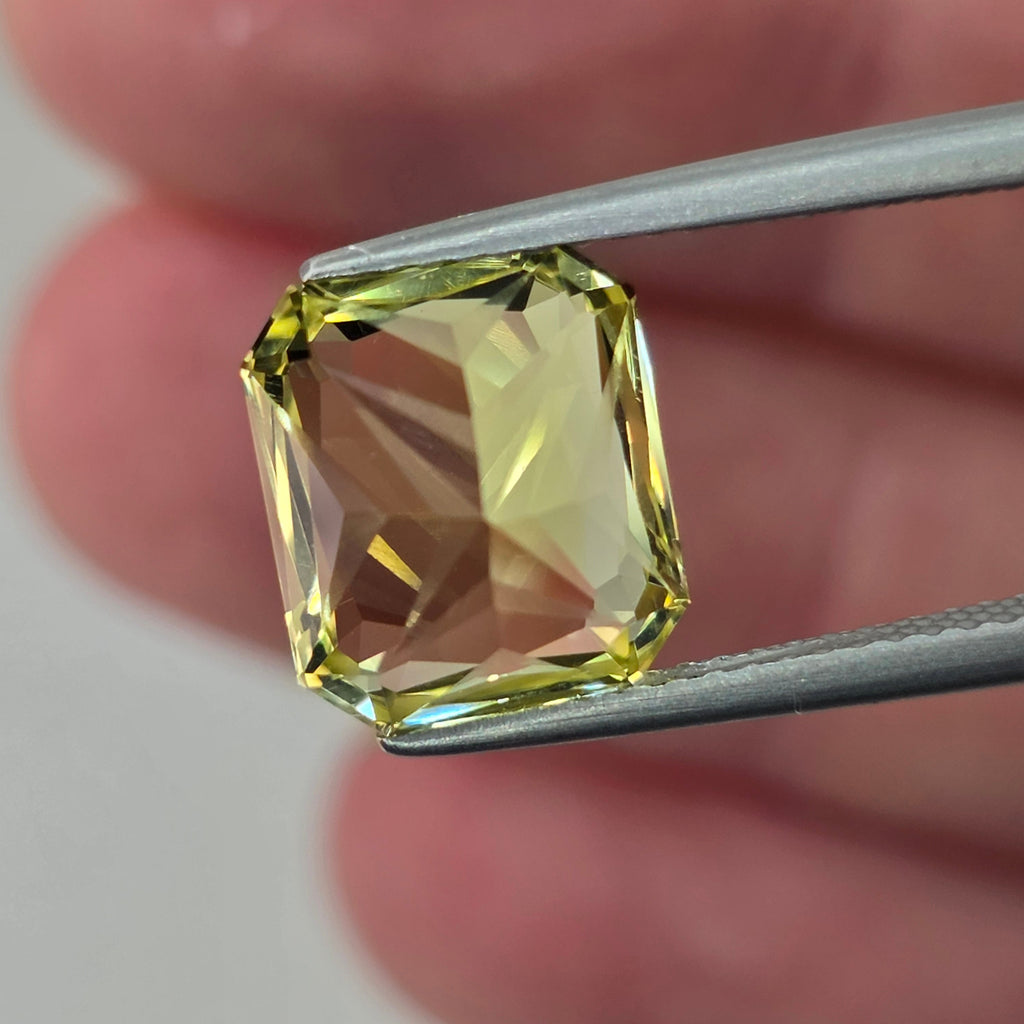 Natural Lemon Quartz, 4.38 carat