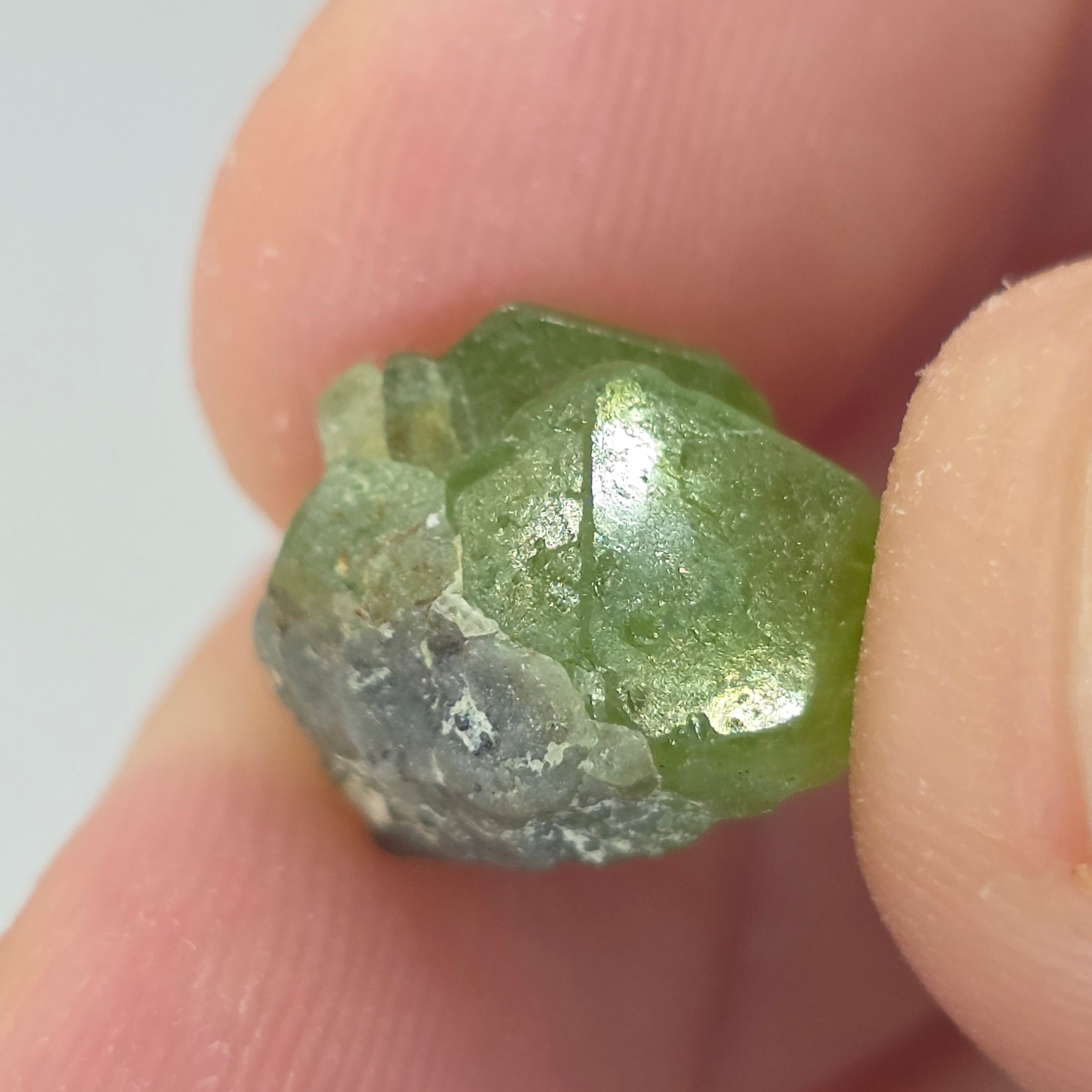 Natural Peridot, 12.36 carat
