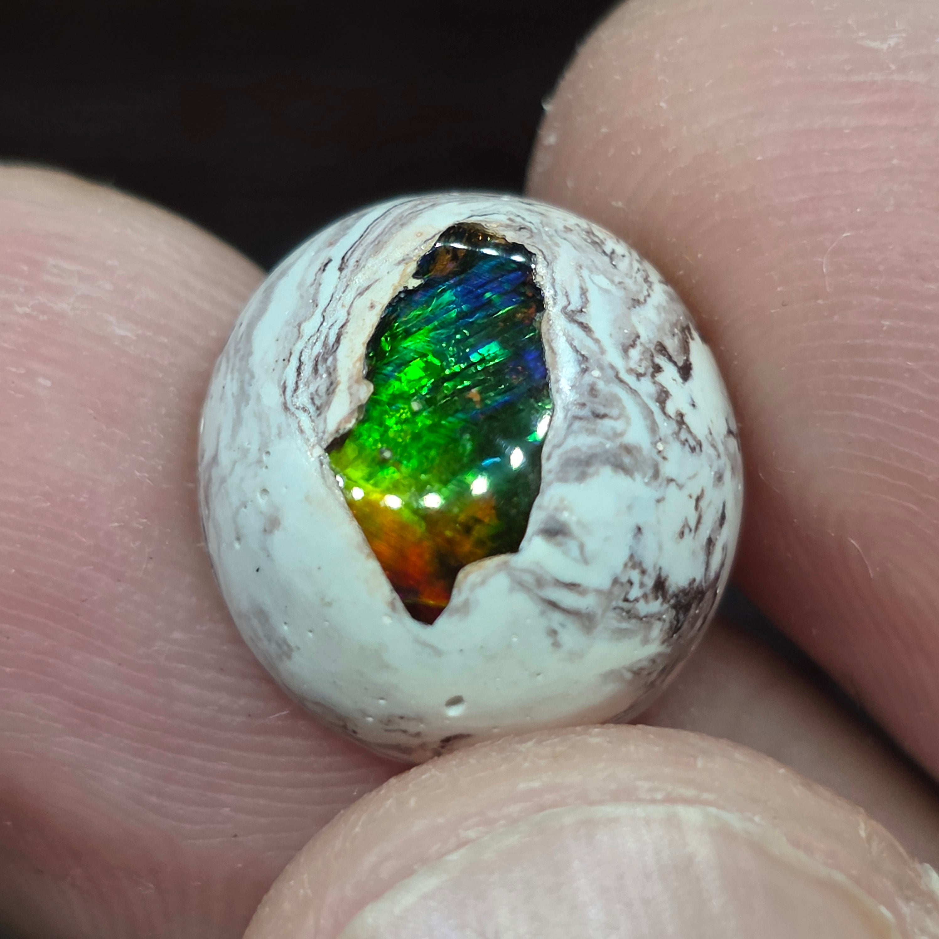 Genuine Galaxy Opal, 6.54 carat