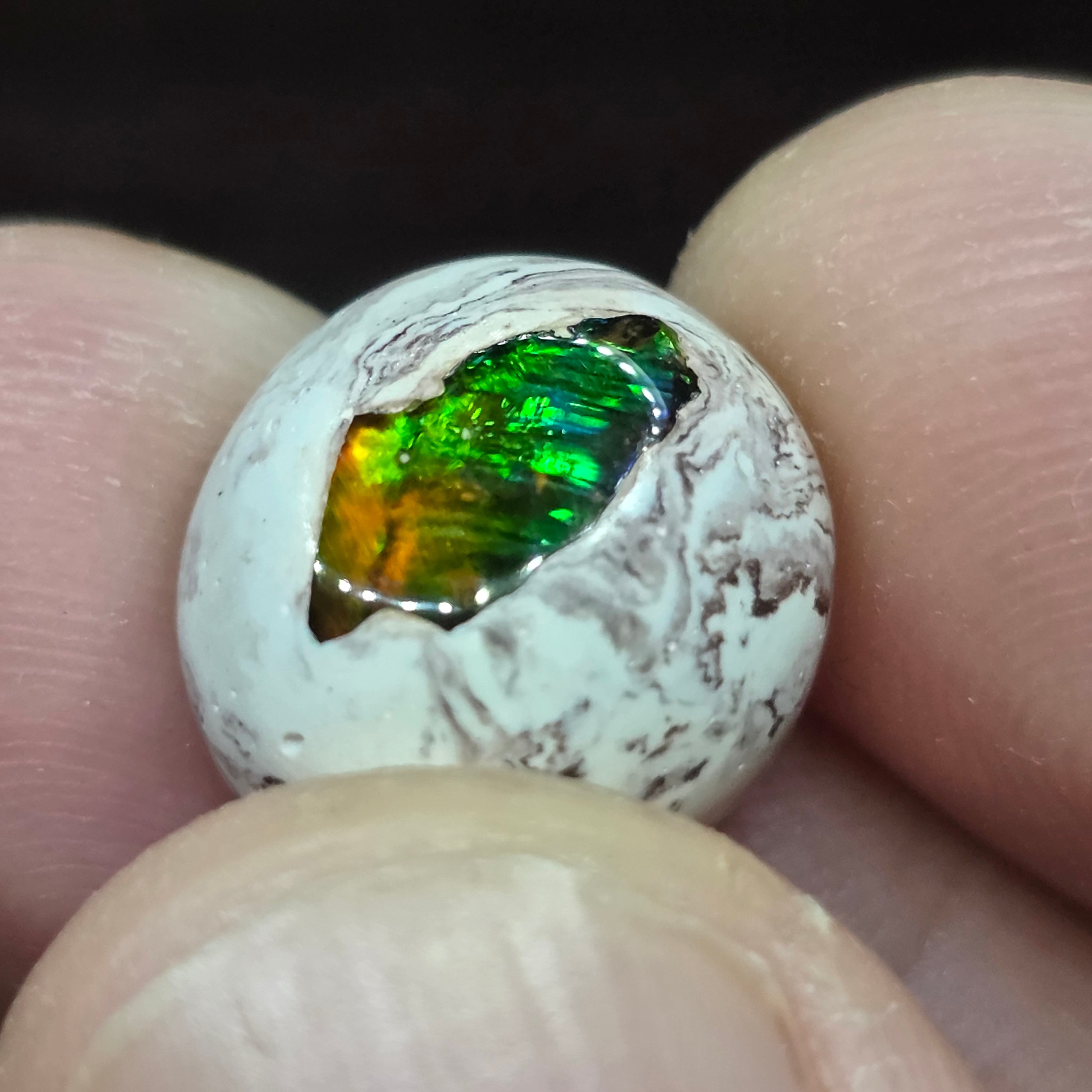 Genuine Galaxy Opal, 6.54 carat
