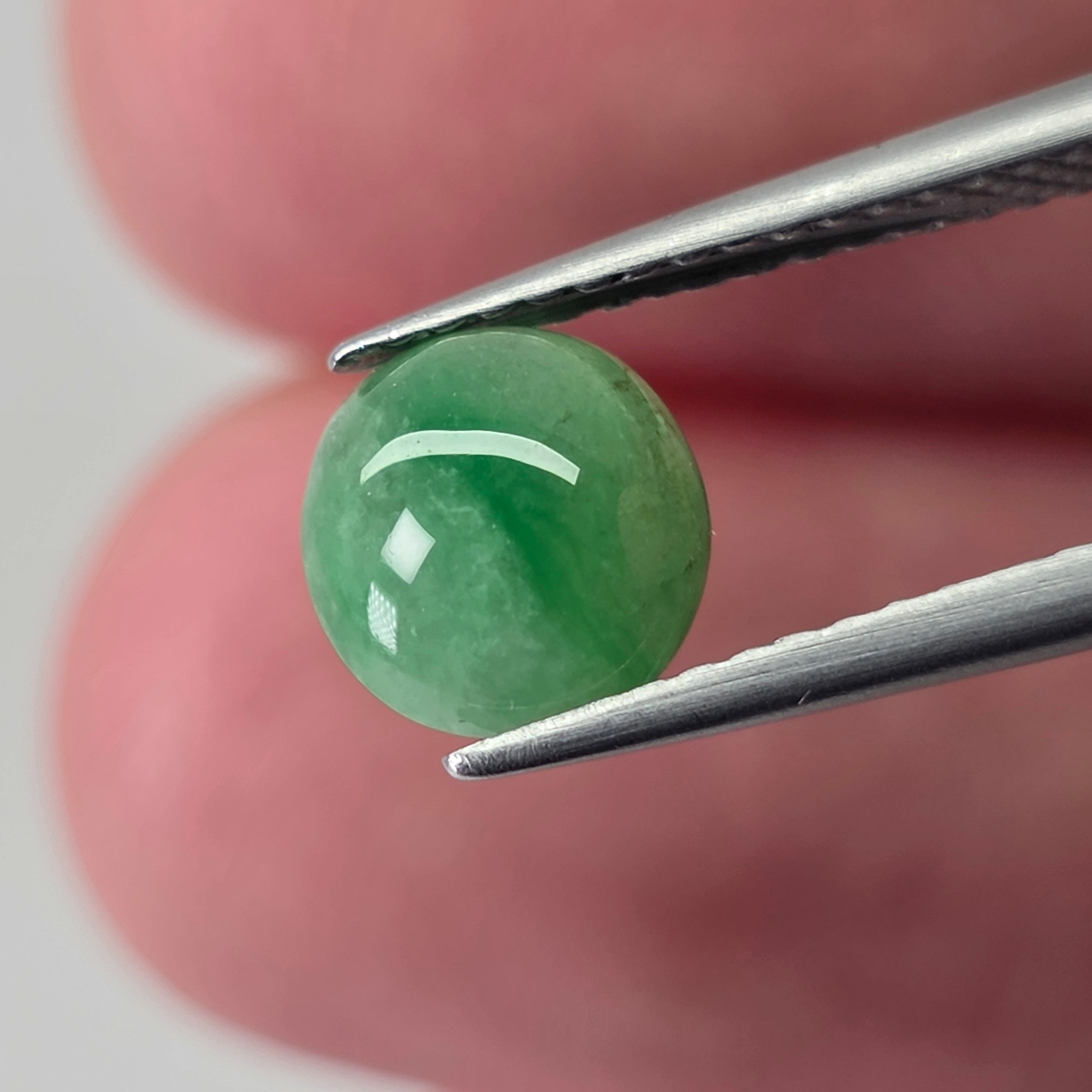 Natural Jade, 1.40 carat