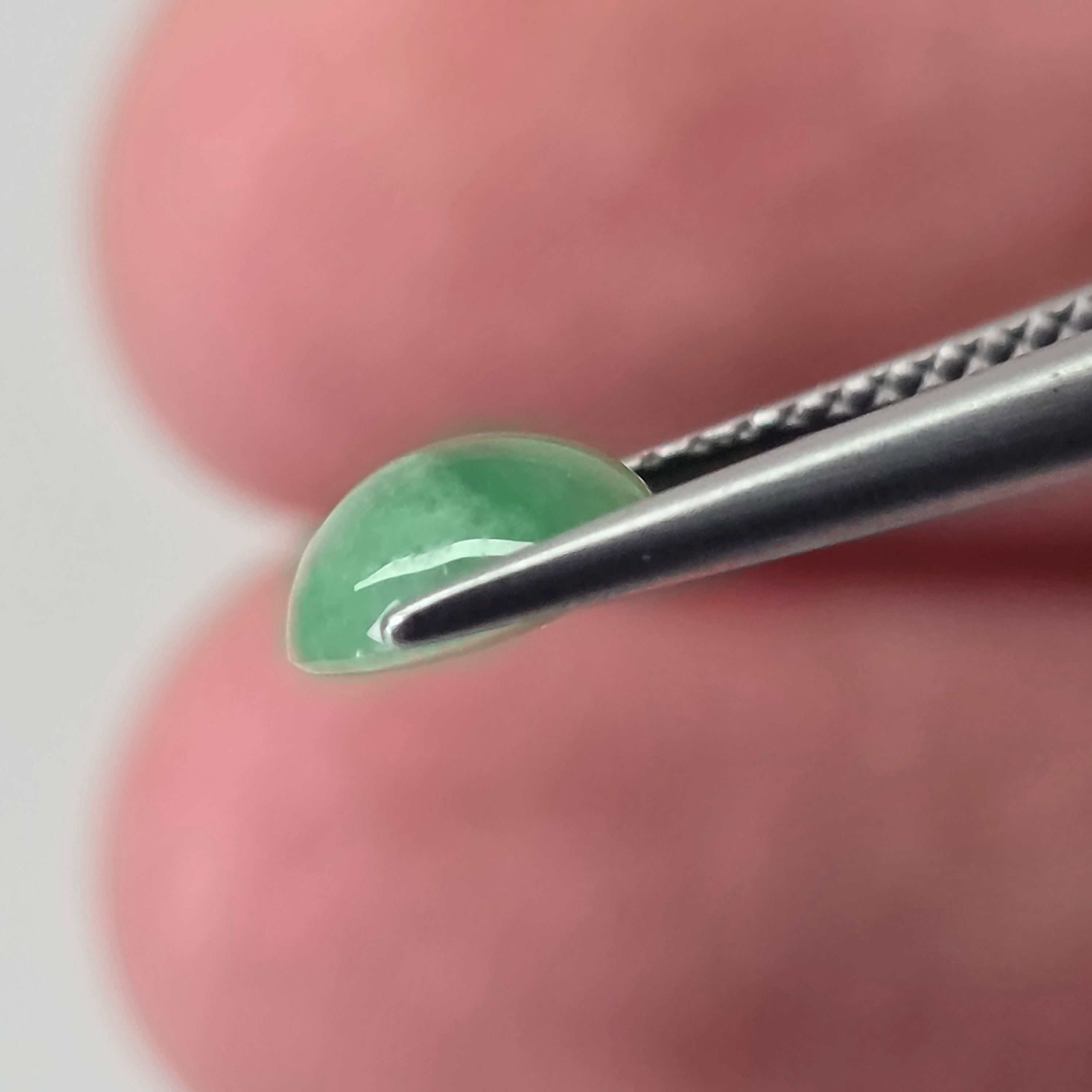 Natural Jade, 1.40 carat