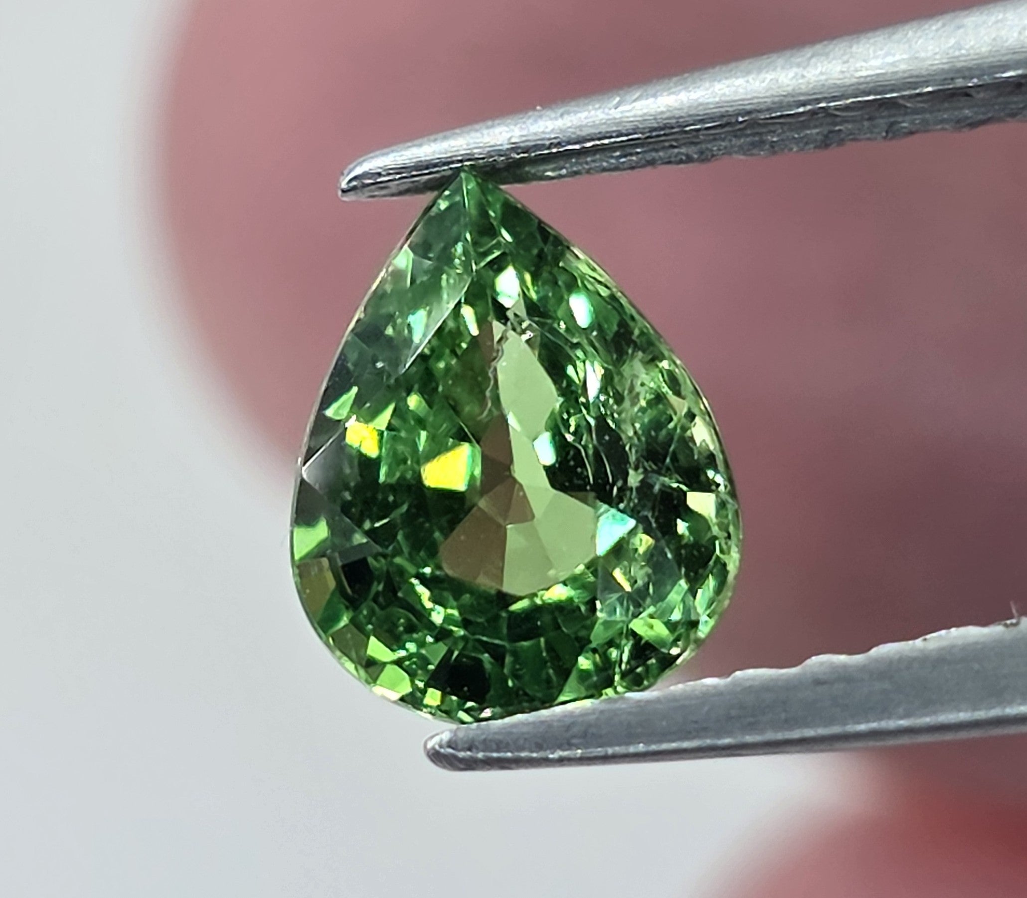 Natural Tsavorite Garnet, 1.08 carat