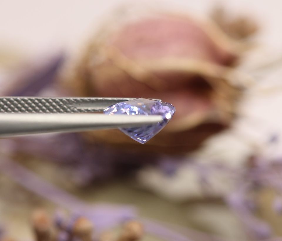 Natural Tanzanite, 2.80 carat