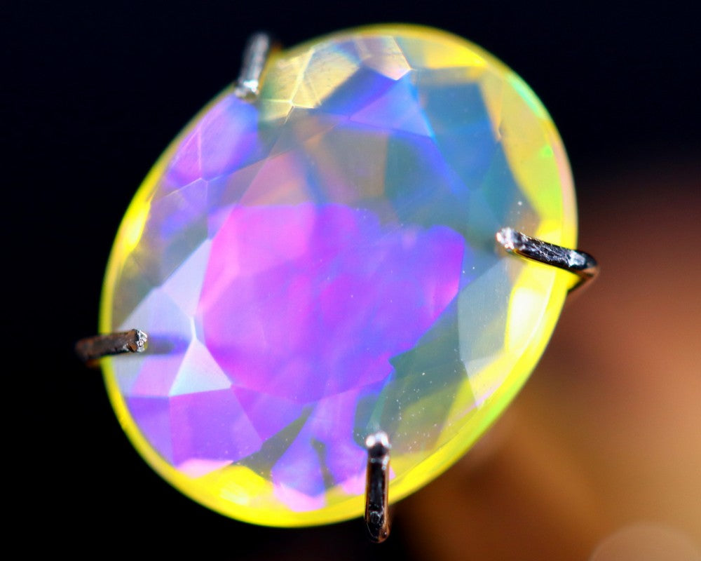 Natural Opal, 1.50 carat