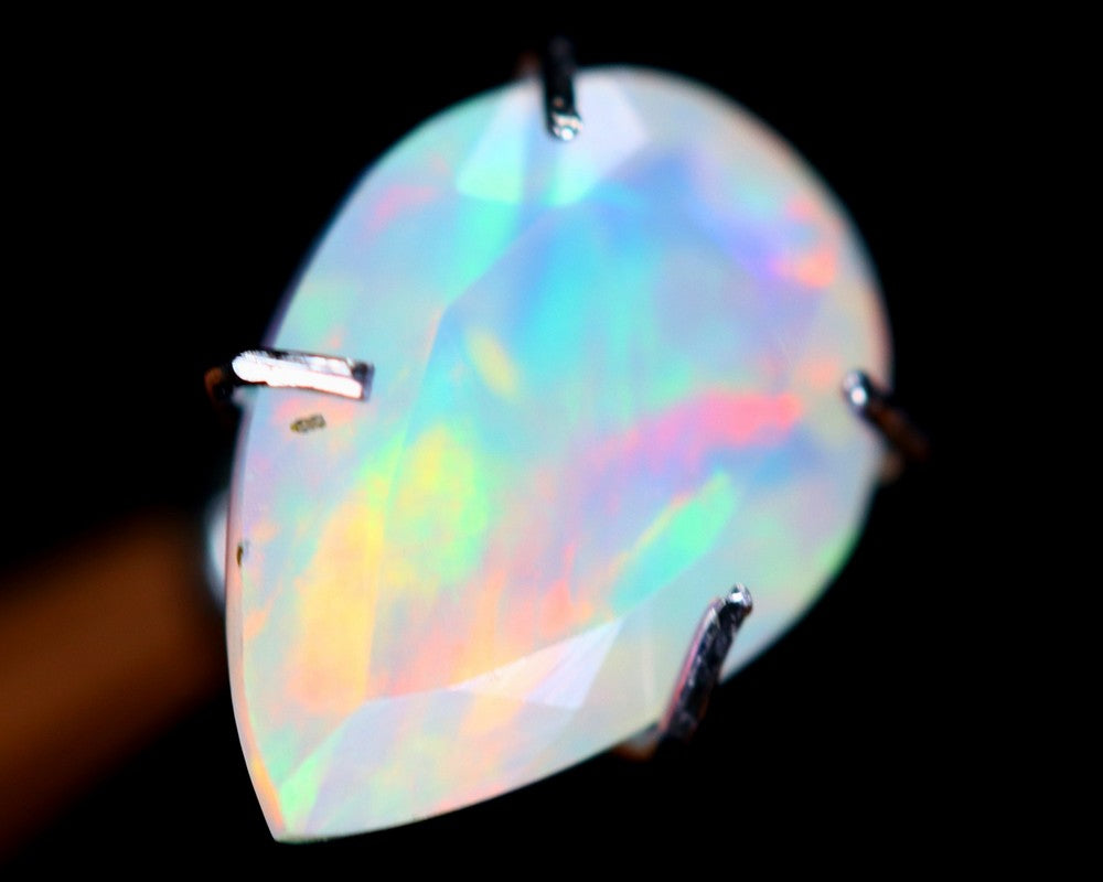 Natural Opal, 1.25 carat