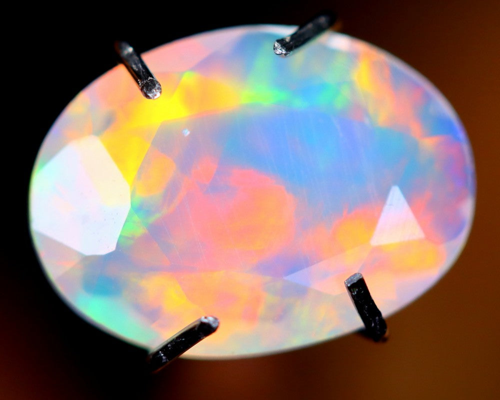 Natural Opal, 1.02 carat