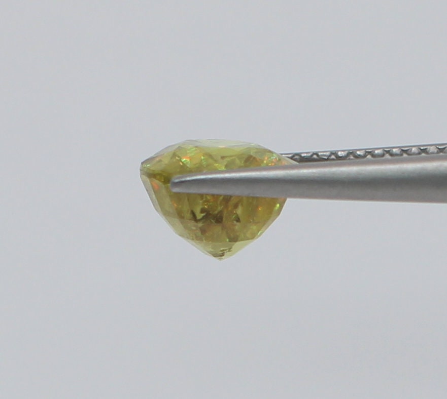 Natural Sphene, 3.00 carat