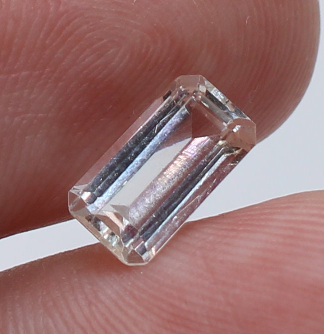 Natural Topaz, 1.95 carat