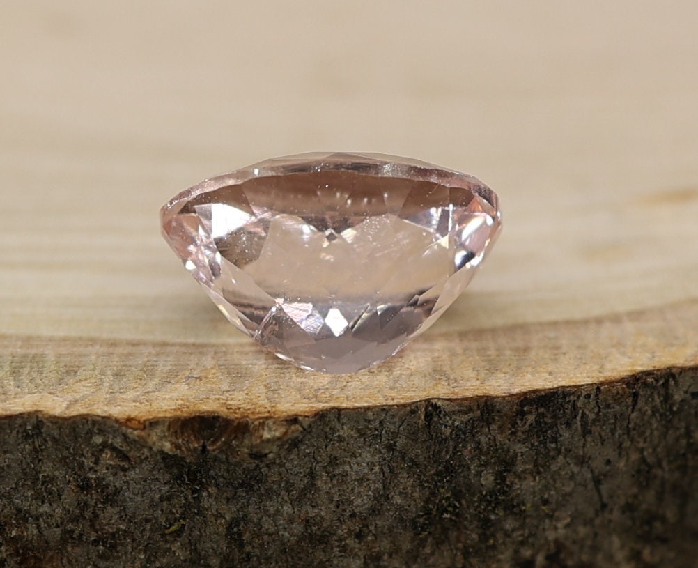 Natural Morganite, 1.98 carat