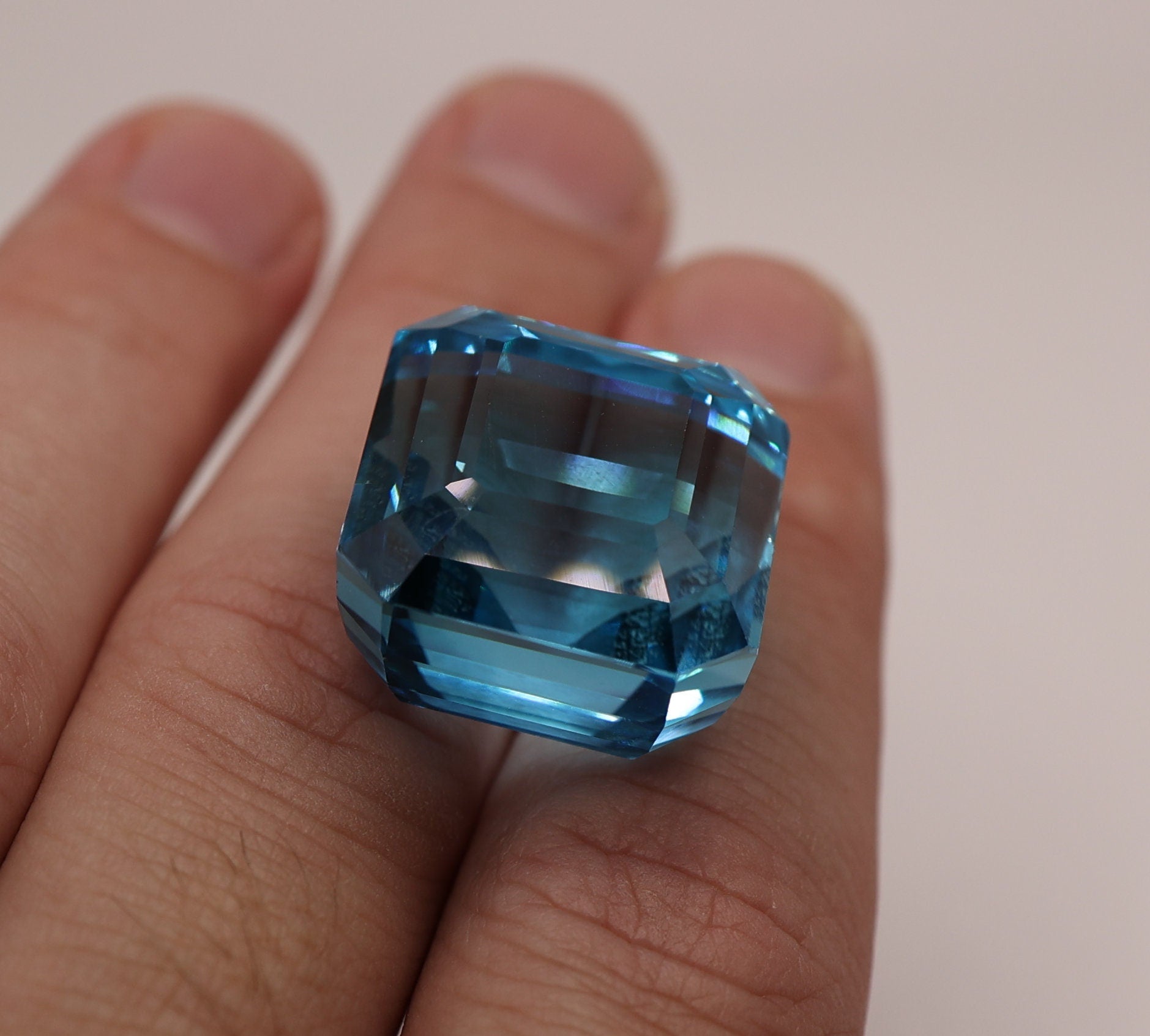 Natural Topaz, 83.85 carat