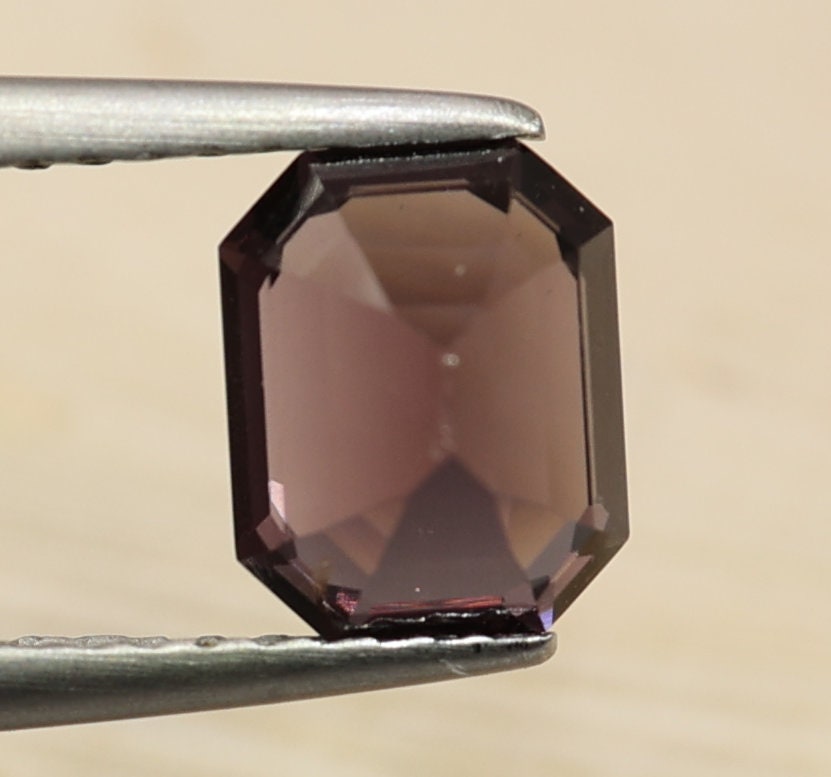 Natural Spinel, 1.49 carat