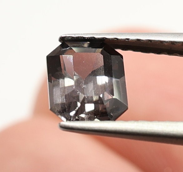 Natural Spinel, 1.39 carat