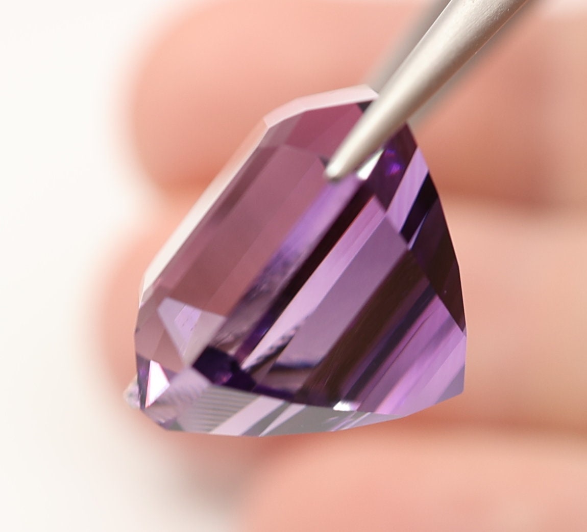 Natural Amethyst, 23.51 carat