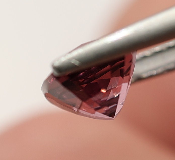 Natural Spinel, 1.37 carat