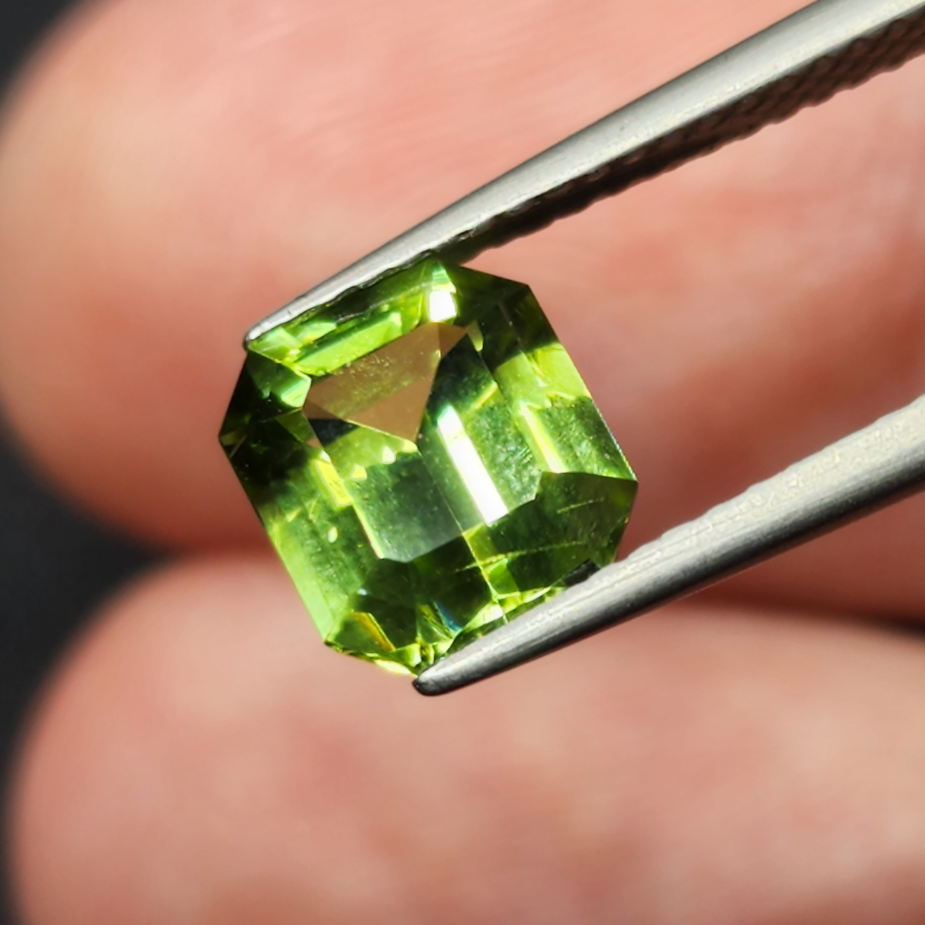 Natural Peridot, 2.22 carat