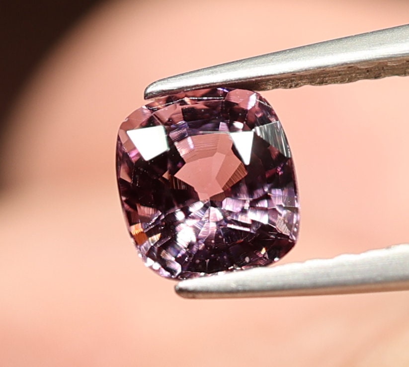 Natural Spinel, 0.98 carat