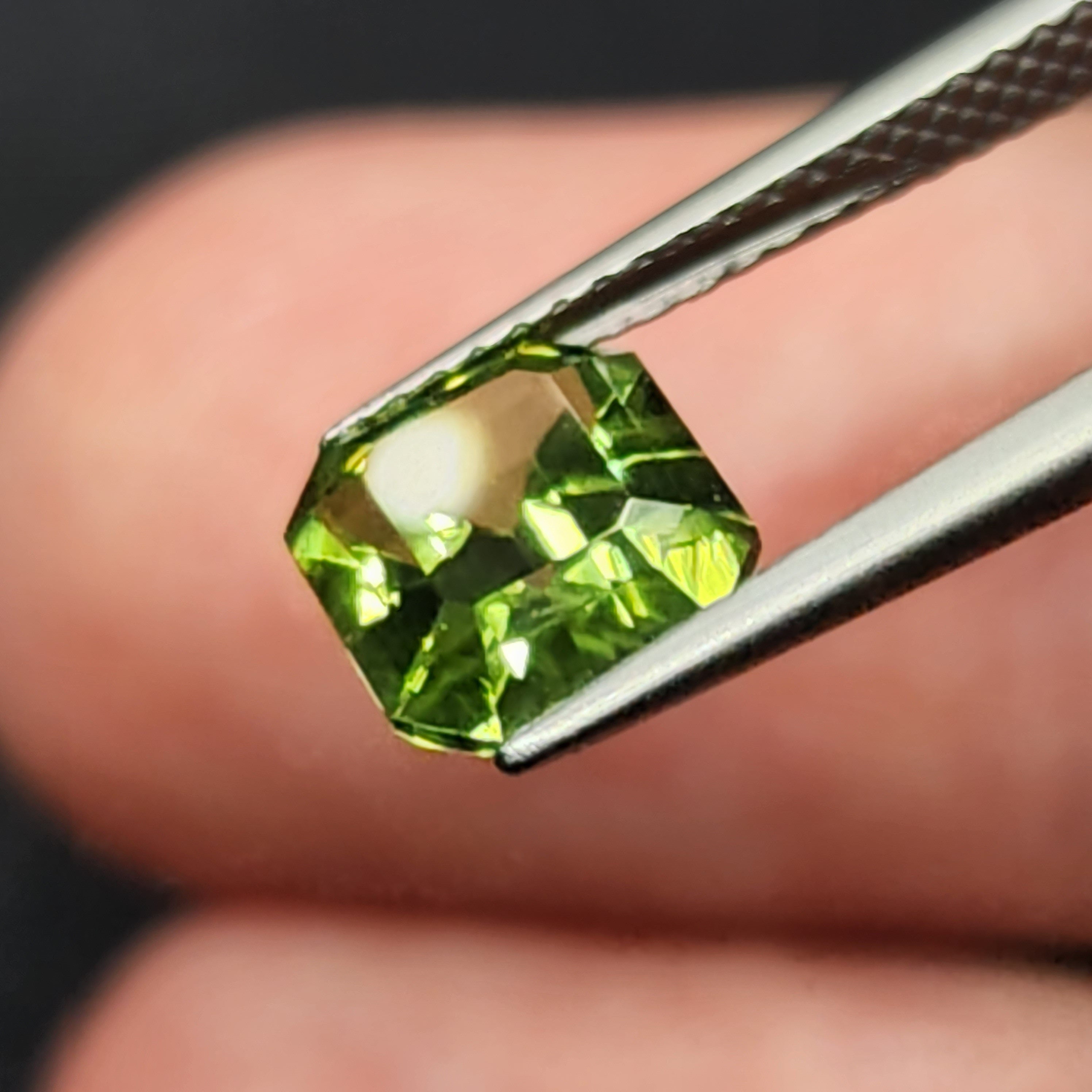 Natural Peridot, 2.22 carat