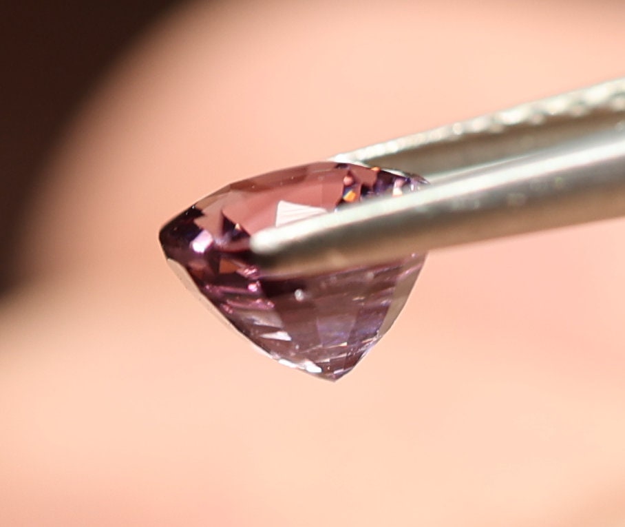 Natural Spinel, 0.98 carat