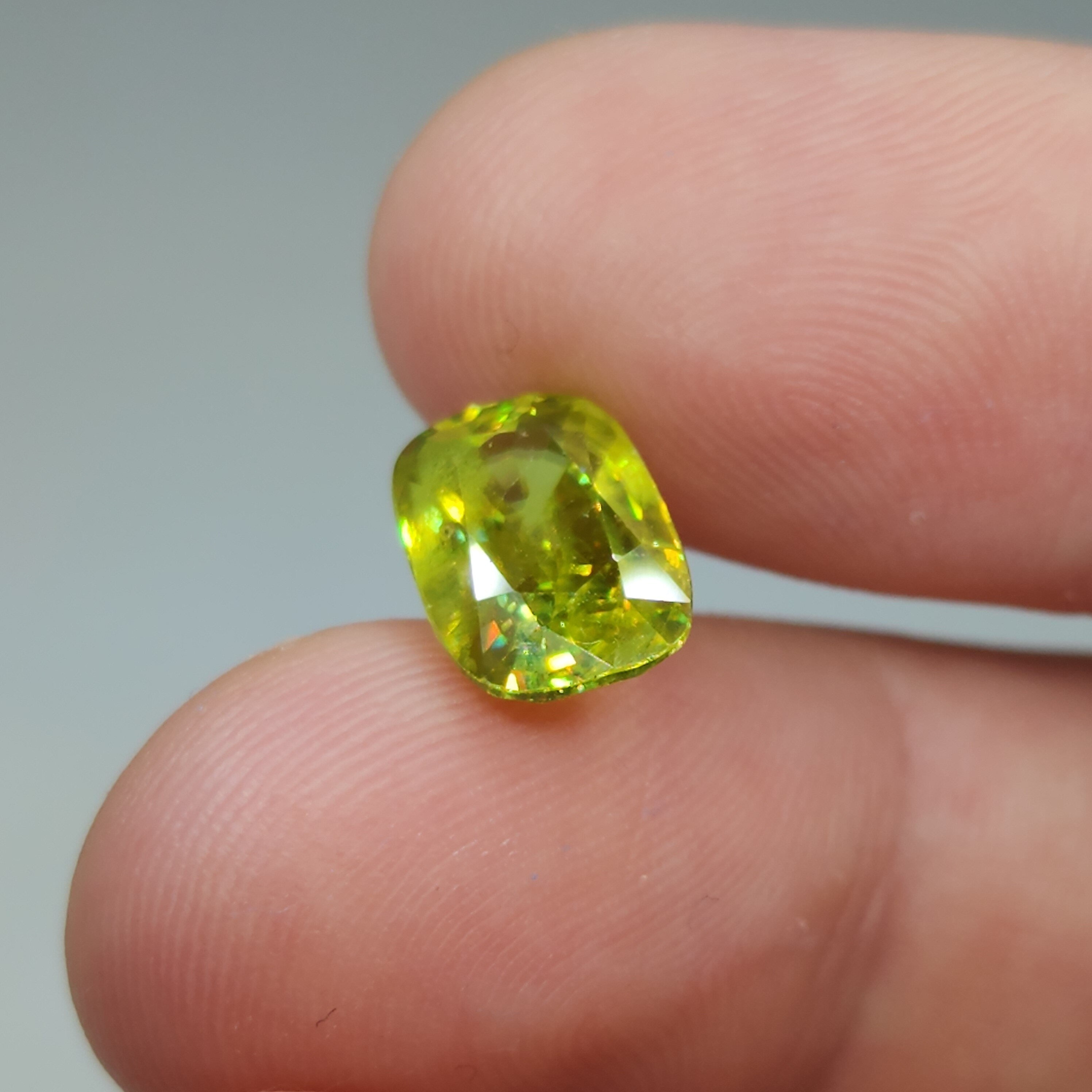 Natural Sphene, 4.92 carat