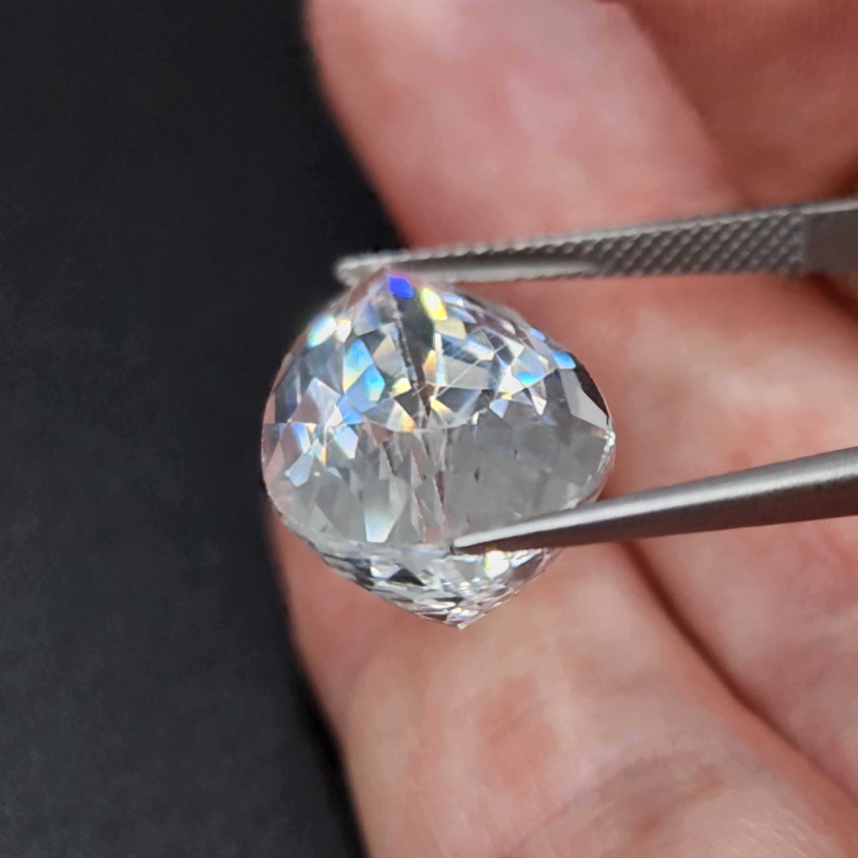Natural Topaz, 24.99 carat