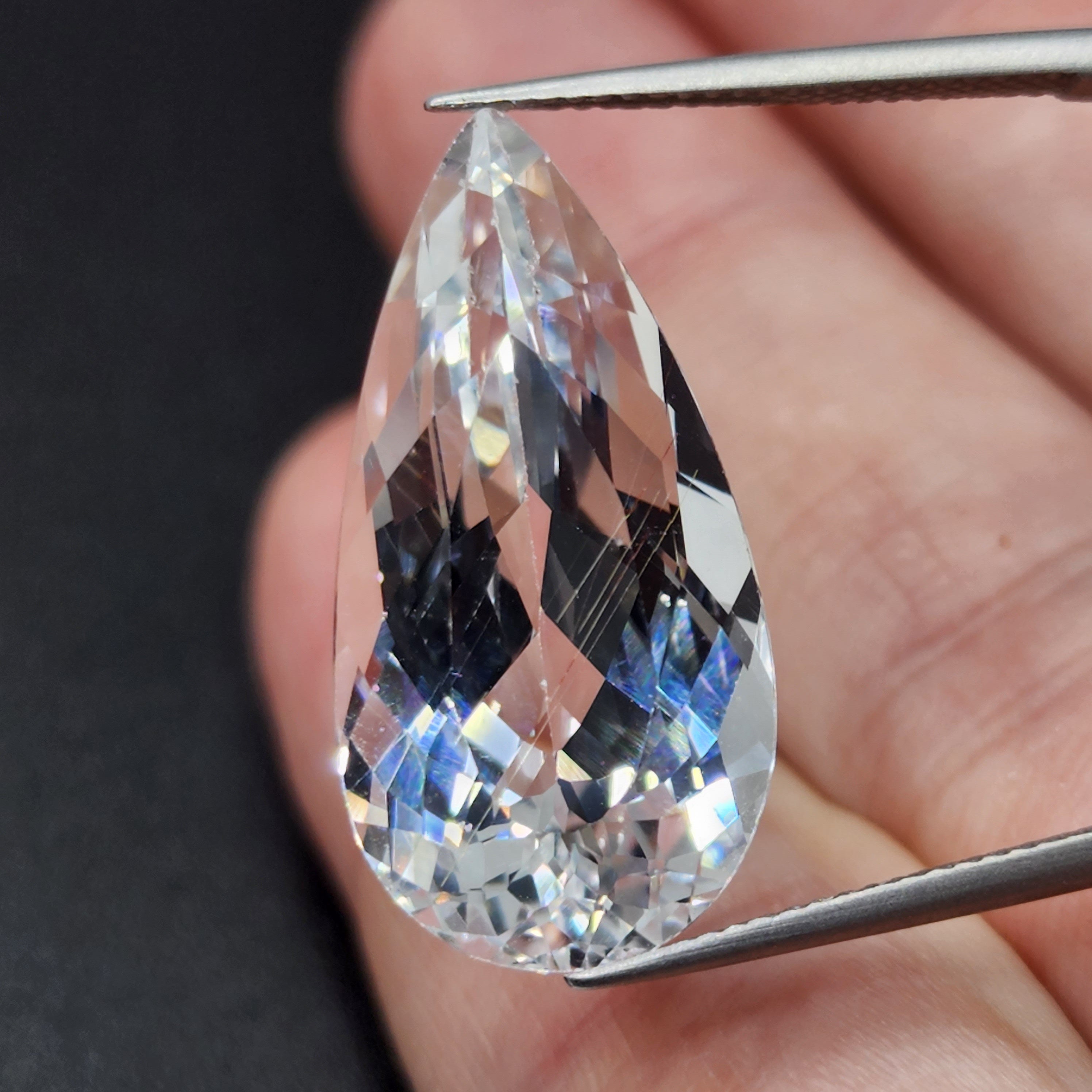 Natural Topaz, 24.99 carat