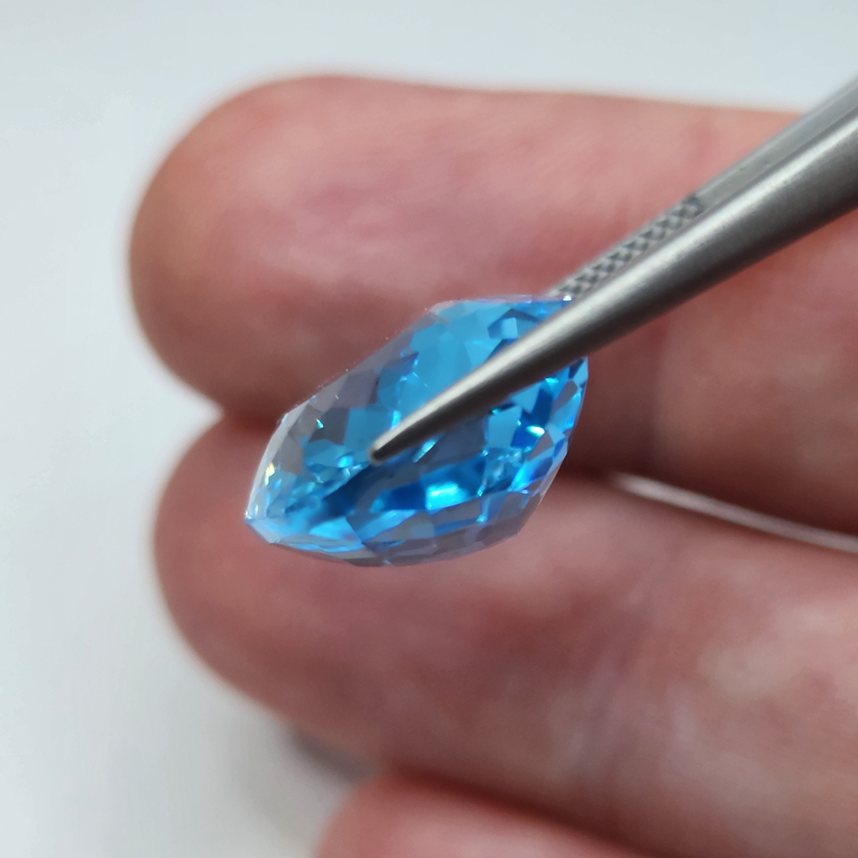 Natural Topaz, 21.63 carat