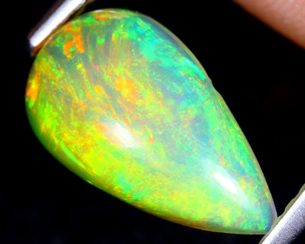 Natural Opal, 1.25 carat