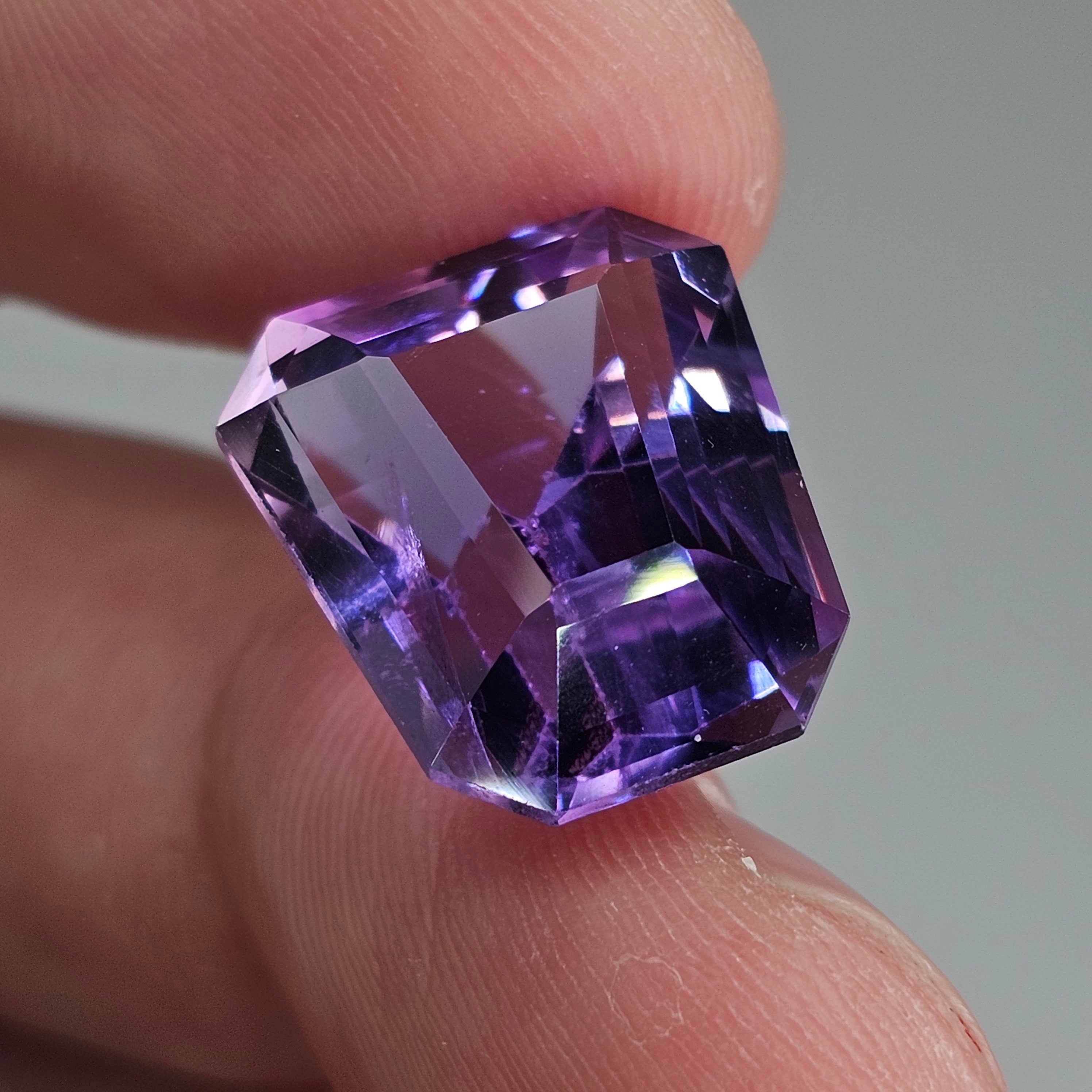 Natural Amethyst, 15.83 carat