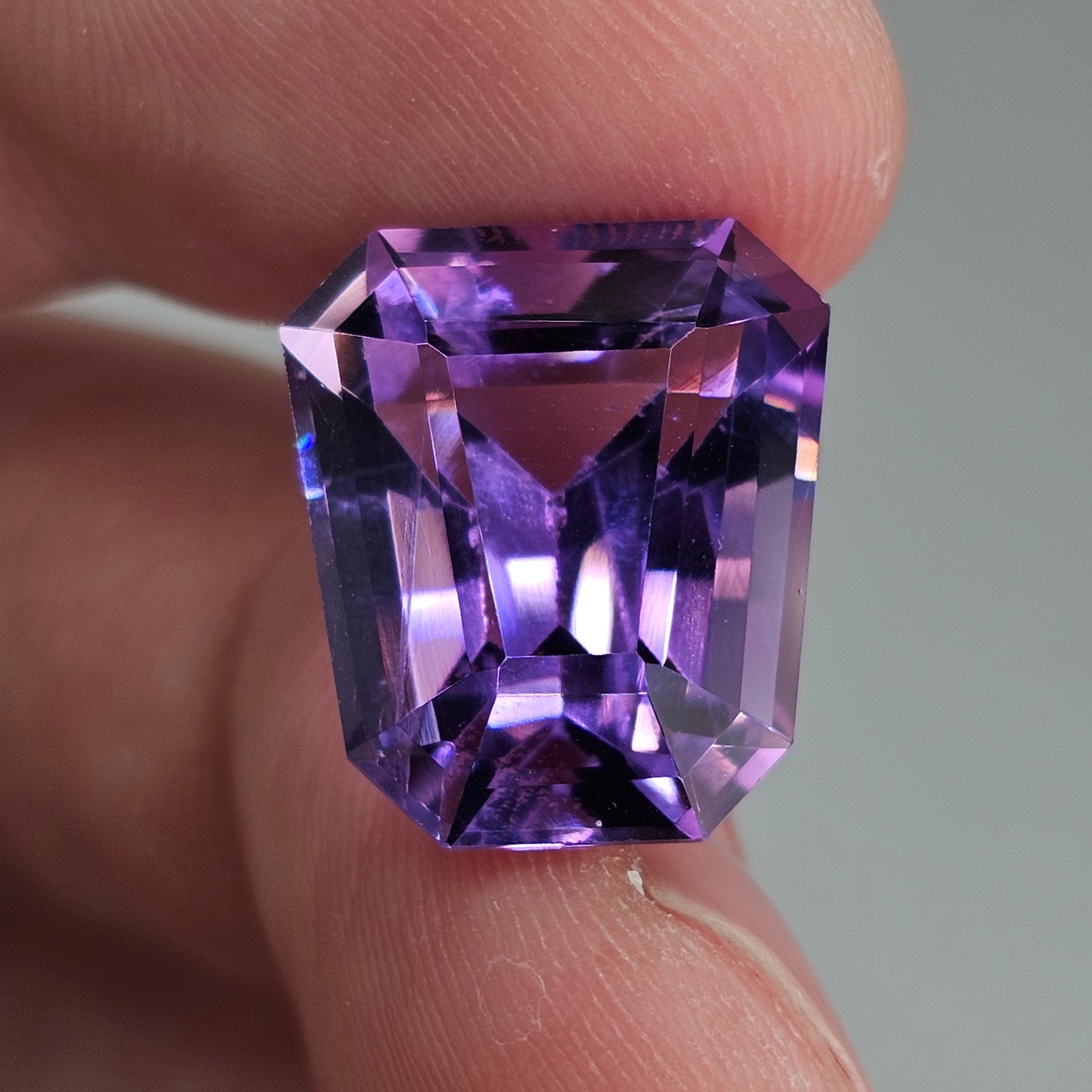 Natural Amethyst, 15.83 carat