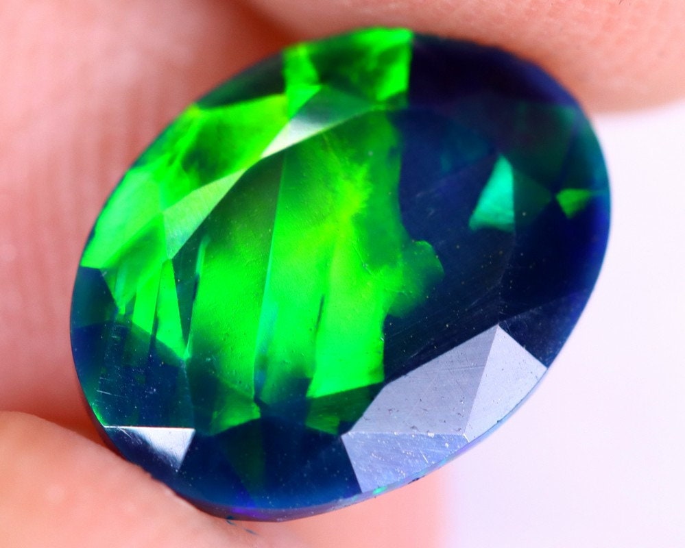 Natural Black Opal, 1.76 carat