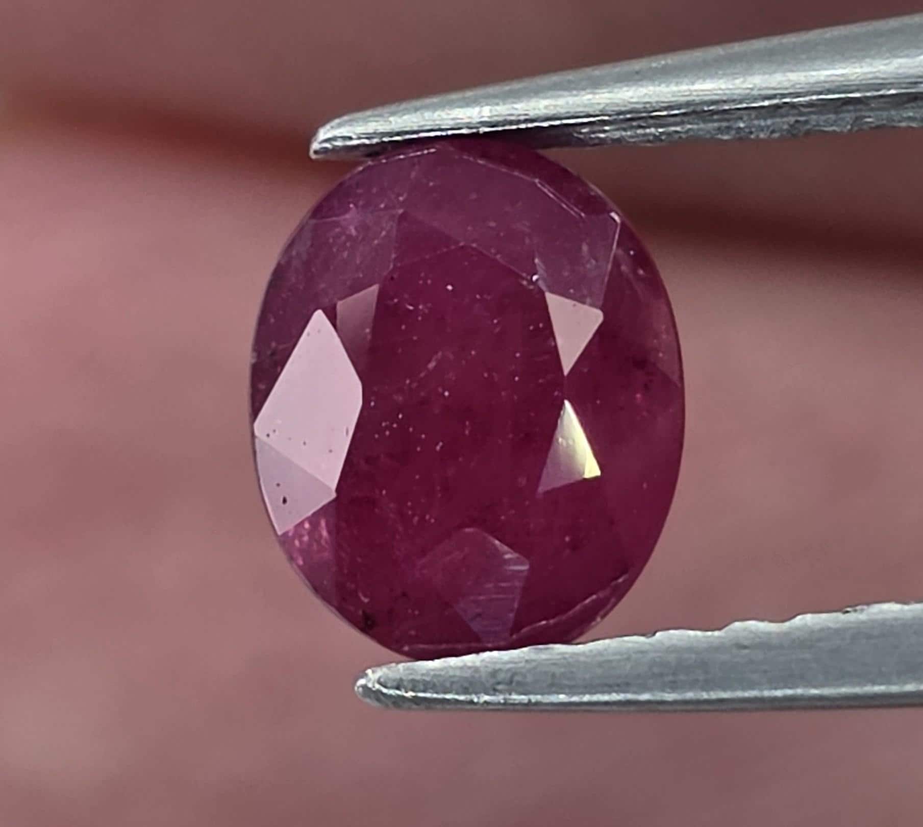 Natural Ruby, 1.44 carat