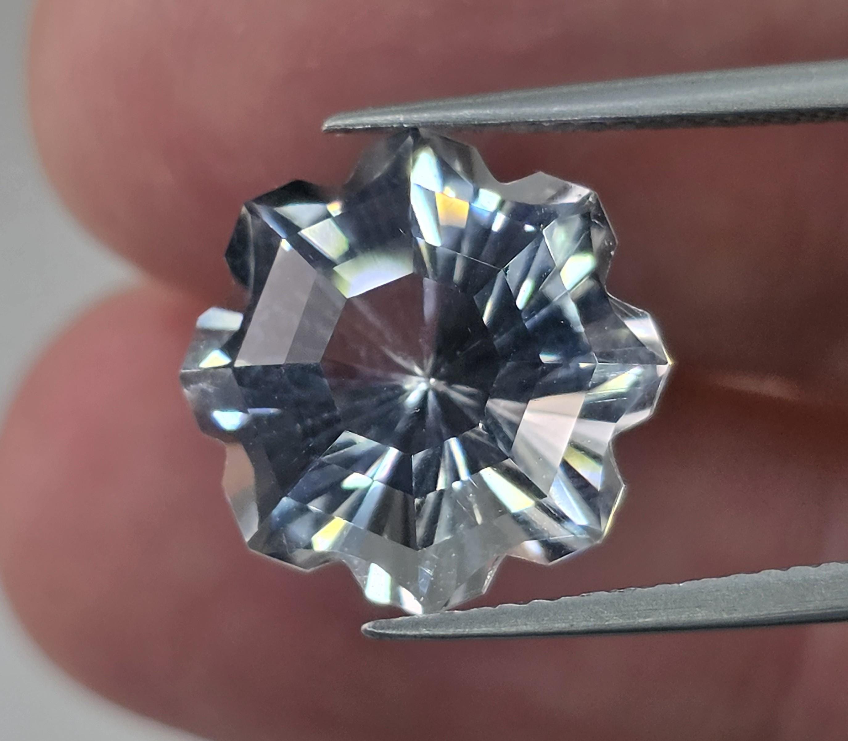 Natural Quartz, 7.74 carat