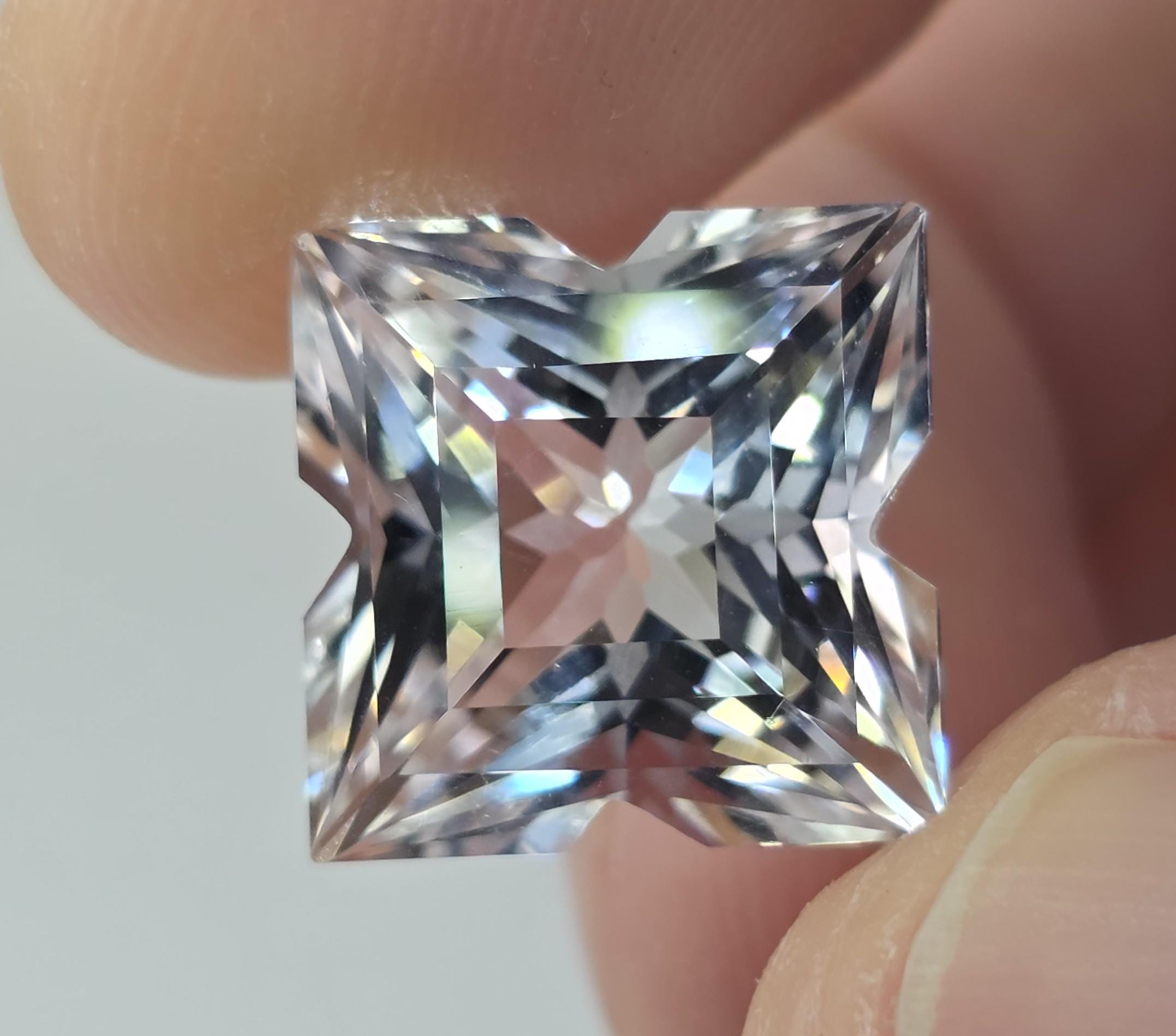 Natural Quartz, 11.49 carat